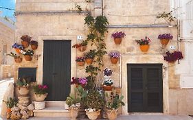 La Casa Del Lampione